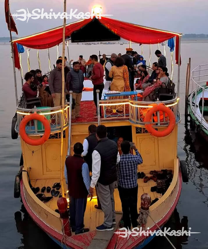 Sunrise morning boat ride Varanasi Ganga ghats dawn