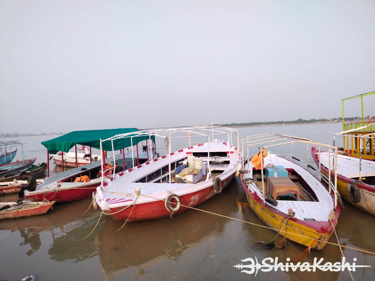 Private motor boat booking Varanasi reserved boat on the Ganga Private motor boat booking Varanasi reserved boat on the Ganga